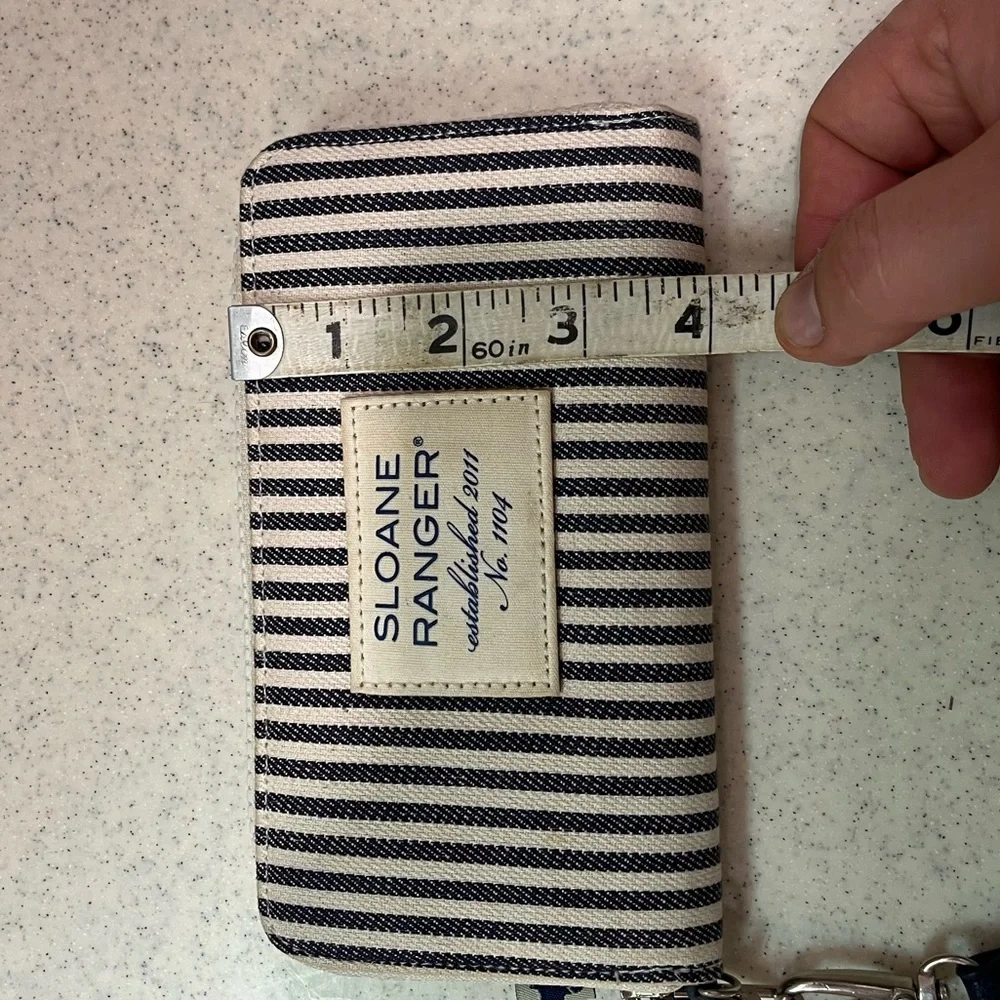 Sloane Ranger Wristlet - Picture 7 of 7